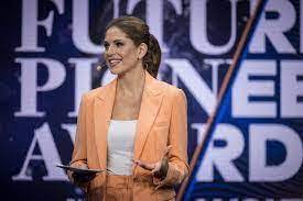 Quel est le salaire de Fanny Fee Werther ? Réalité et estimations fanny fee werther gehalt