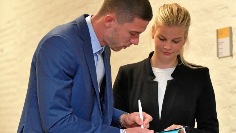 Rabea Bohlke – Die Frau hinter dem Fußballstar Robin Gosens rabea bohlke